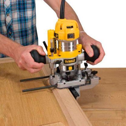 Фрезер DEWALT D26204K (900Вт/8мм/кейс) D26204K фото