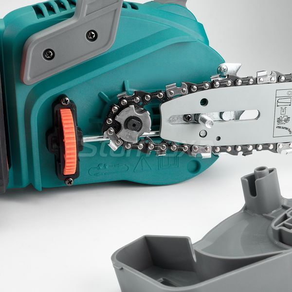 CCM9940CR Пила цепная аккум. 405мм, 40В, без аккум. и зарядки Sturmax CCM9940CR фото