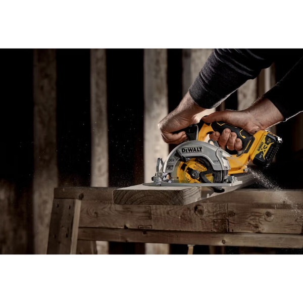 Пила дискова DEWALT DCS512N (12В/каркас/140мм) DCS512N фото