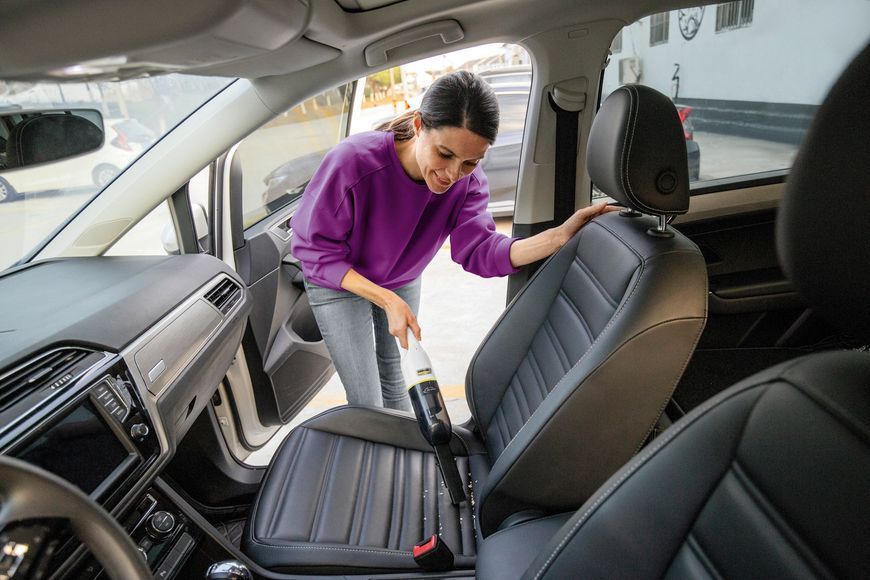 Порохотяг акумуляторний KARCHER CVH 2 Premium (ручний) 1.198-421.0 фото