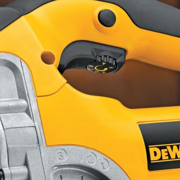 Лобзик DEWALT DWE331KT DWE331KT фото