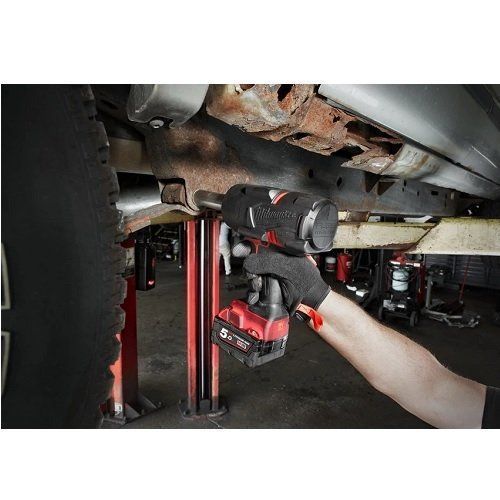 Гайкокрут акумуляторний MILWAUKEE M18 FUEL FHIWF12-502X (2акум.18В 5Аг/зарядка/кейс/1898Нм) 4933459696 фото