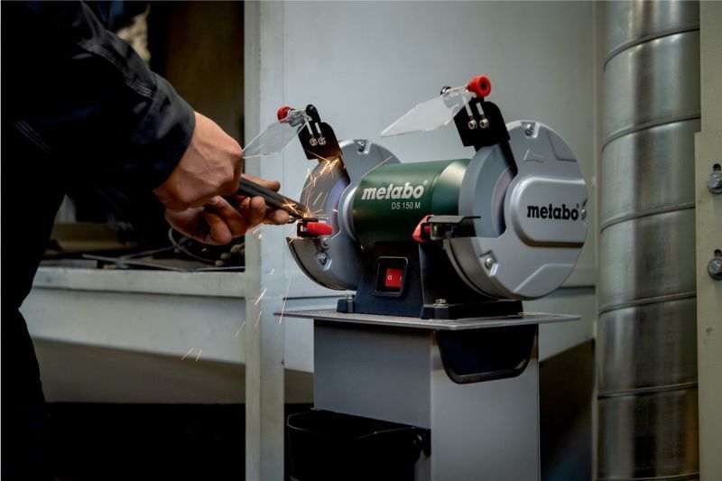Точило METABO DS125M (200Вт/125мм) 604125000 фото
