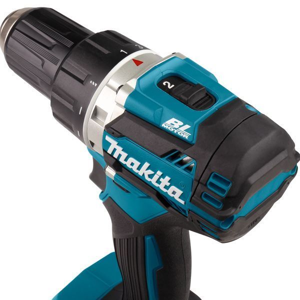 Шуруповерт аккумуляторный MAKITA DDF484RX4 (2акум.18В 3Ач+1.5Ач/зарядка/кейс) DDF484RX4 фото