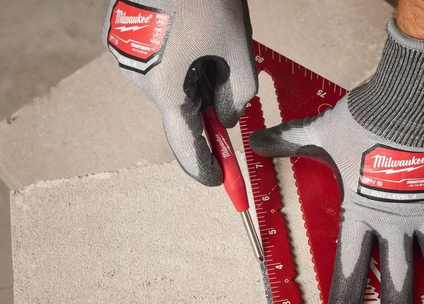 Олівець будівельний автоматичний MILWAUKEE 4932501156 (зі змінними стрижнями) 4932501156 фото