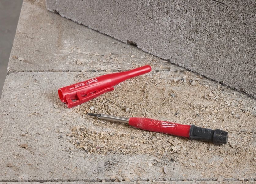 Олівець будівельний автоматичний MILWAUKEE 4932501156 (зі змінними стрижнями) 4932501156 фото