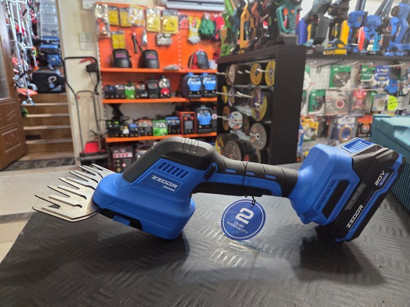 Ножиці для трави акумуляторні ZEGOR CHTAX-21-230D (2акум. 21В 2Аг/зарядний/з кущорізом 230мм) CHTAX-21-230D фото