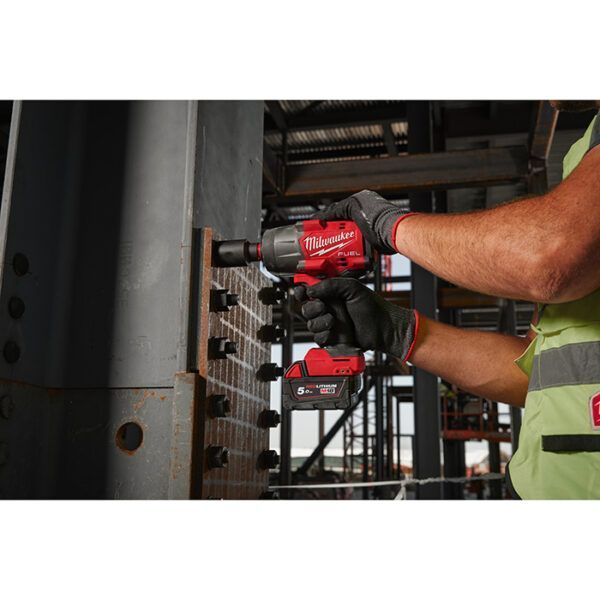 Гайкокрут MILWAUKEE M18 FHIW2F12-502X 4933492783 фото