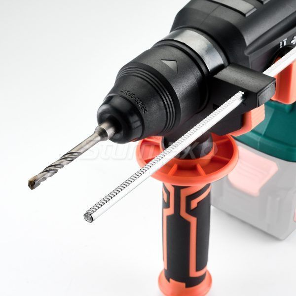 RHM2501CR Перфоратор акумуляторний 20В, 28мм, без акум. та зарядки Sturmax RHM2501CR фото